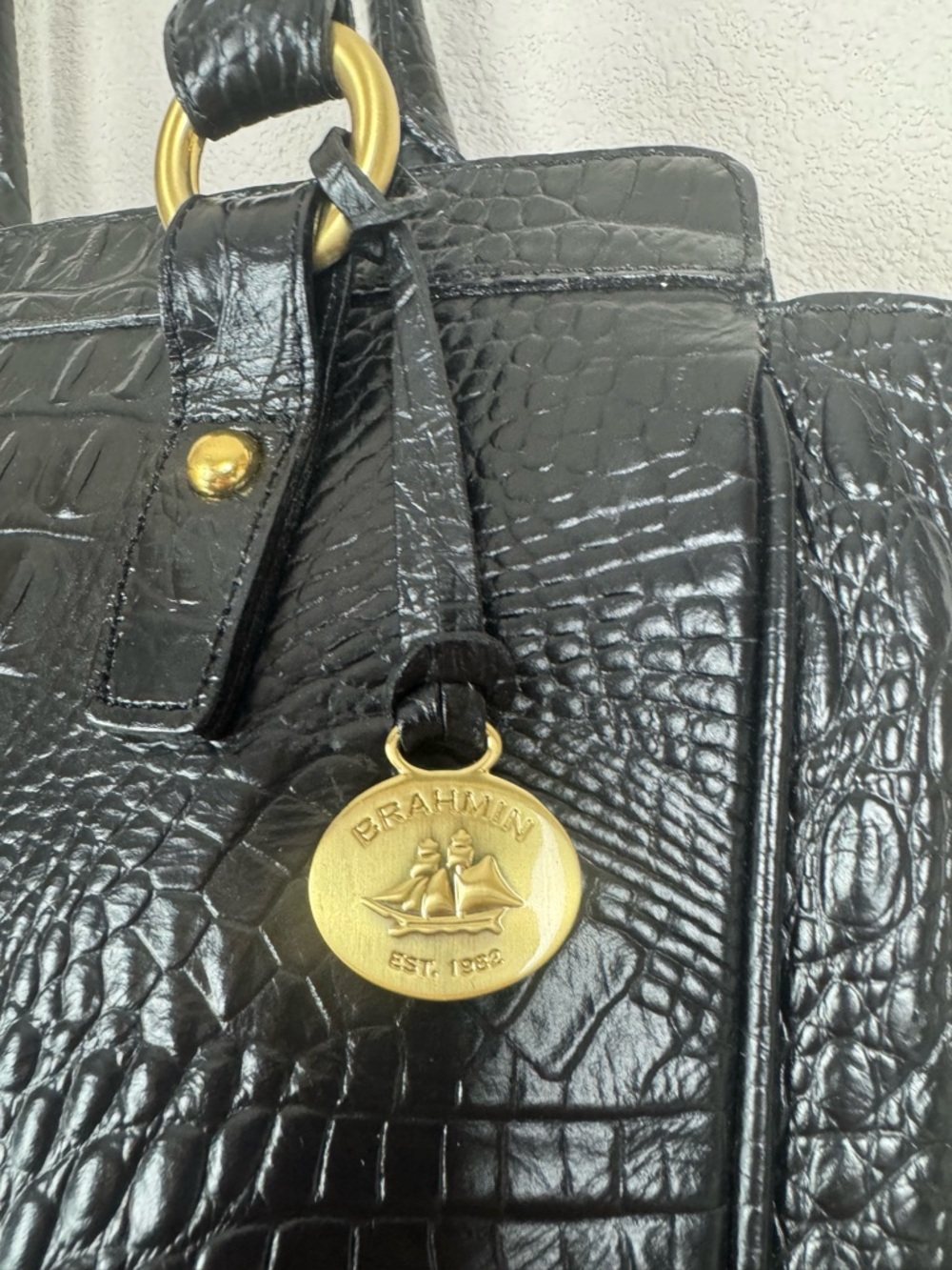 Brahmin Embossed Crocodile Shoulder Zip Top Black Bag - Picture 13 of 14